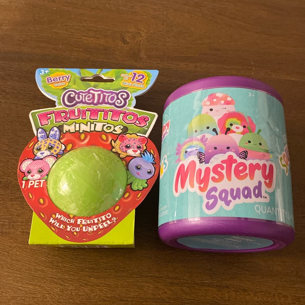 Mystery Squad Original Squishmallows & Cutetitos Fruititos Minitos Berry Series